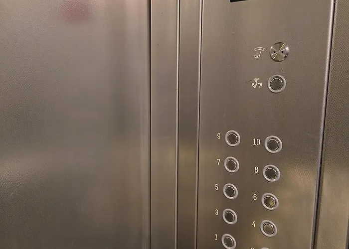 8 Pietro Nad Miastem